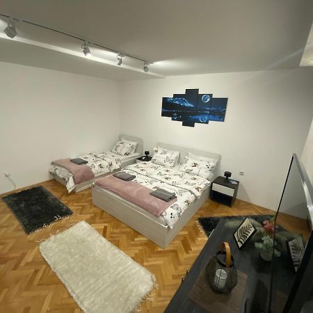 Apartman Bonaca Nis Luaran gambar
